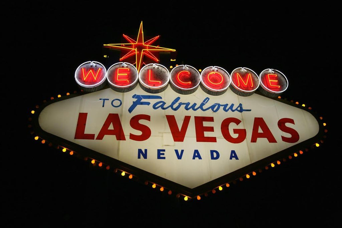 Welcome to Las Vegas Illuminated at Night Las Vegas Nevada Photo Photograph Cool Wall Art Print Poster 18X12